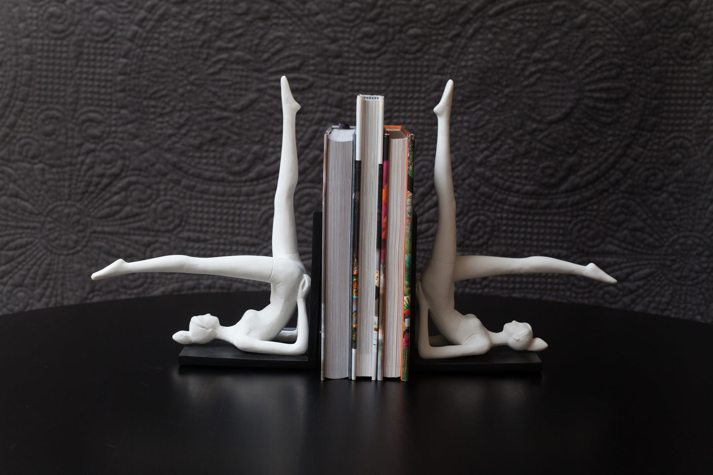 Figurines/Bookends