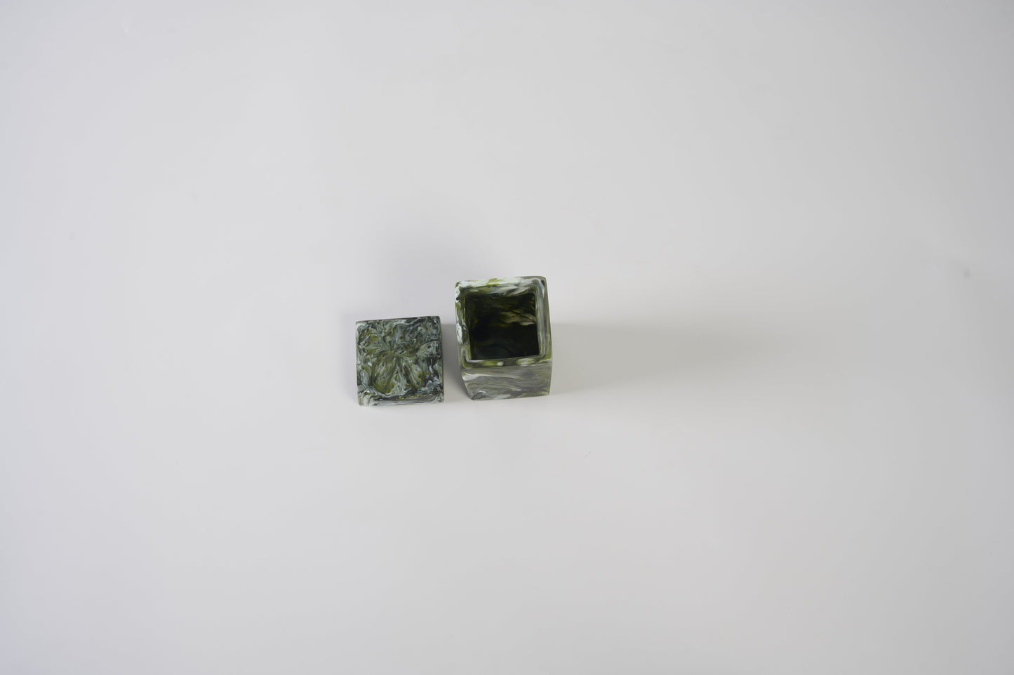 Bathroom Small Square Lidded Box