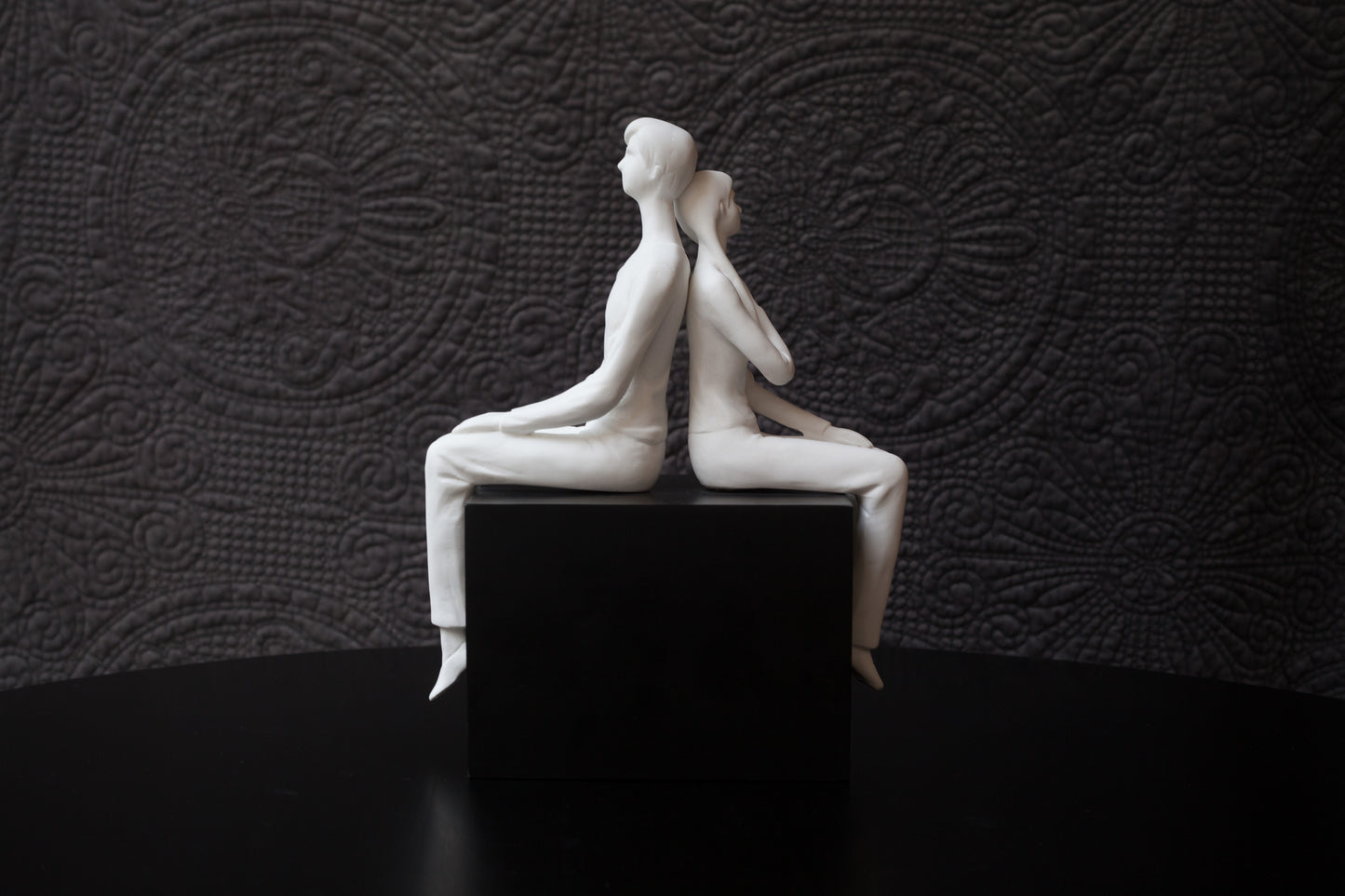 Figurines/Bookends