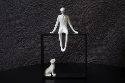 Figurines/Bookends
